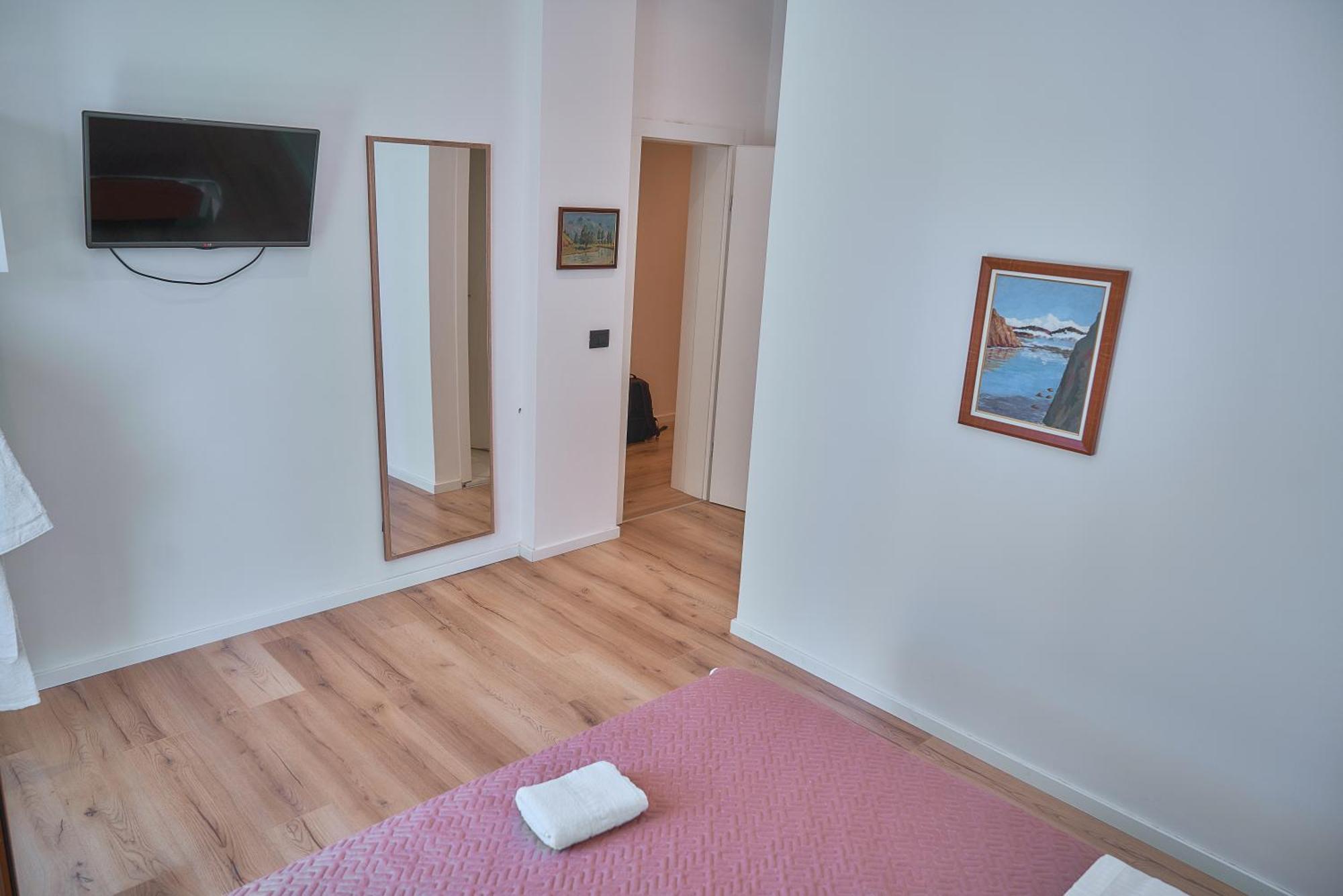 Kalpazo Inn Тирана Екстер'єр фото