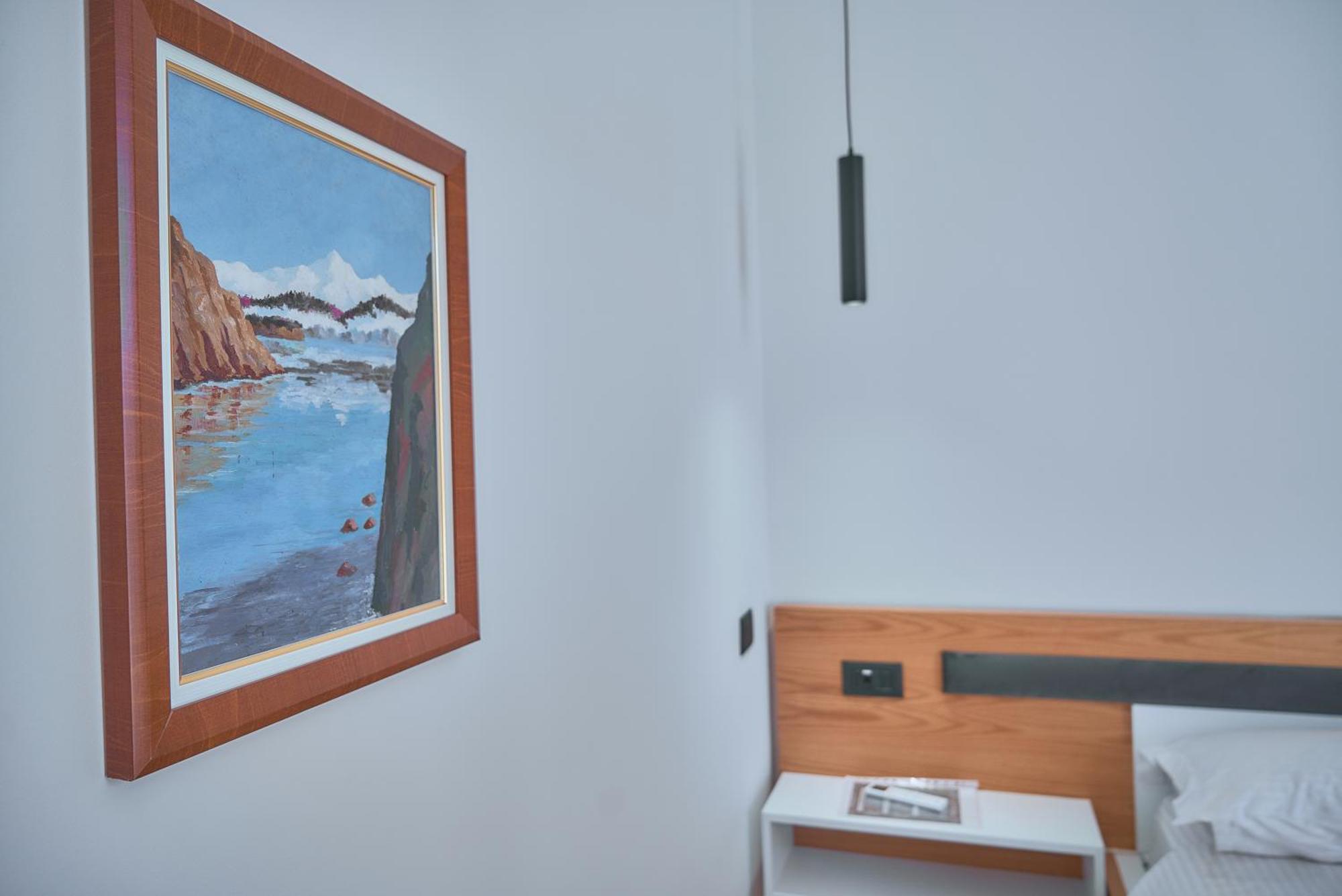 Kalpazo Inn Тирана Екстер'єр фото